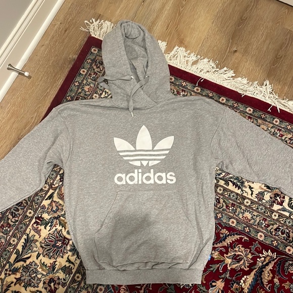 Adidas Large Sweatshirt - Picture 1 of 2